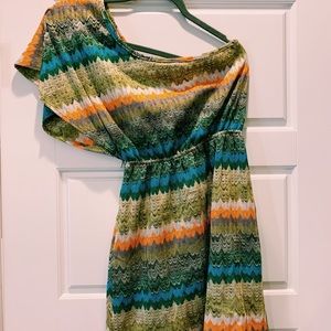One shoulder boutique dress